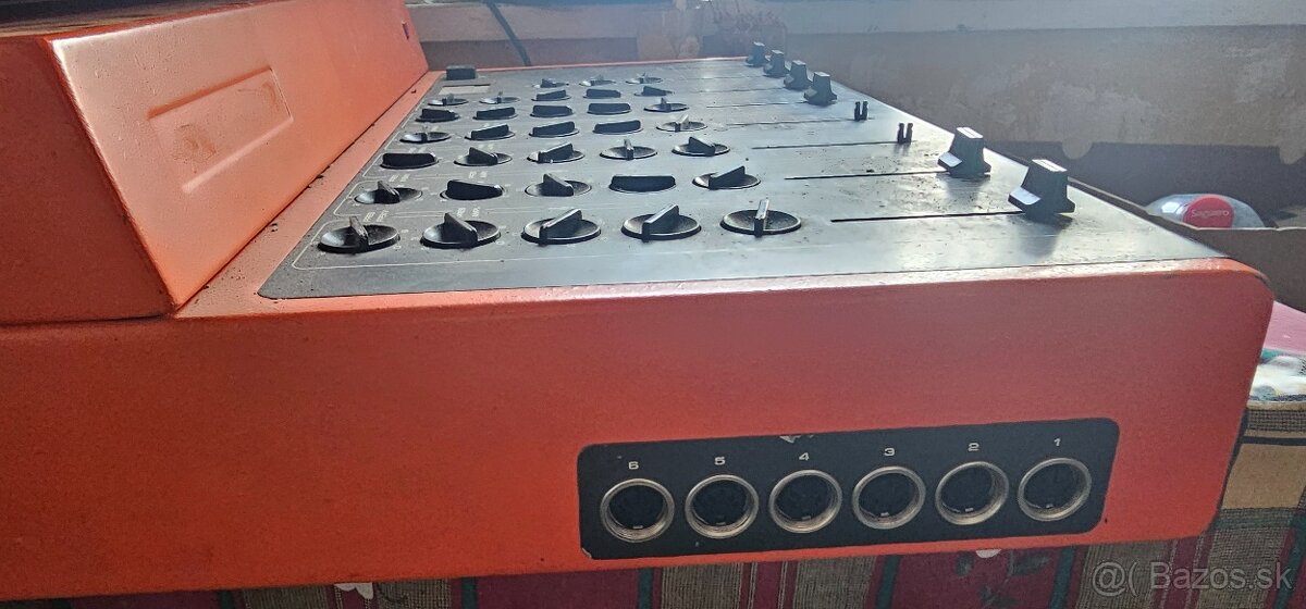 Tesla studio 70 mixpult so zosilňovačom - 2