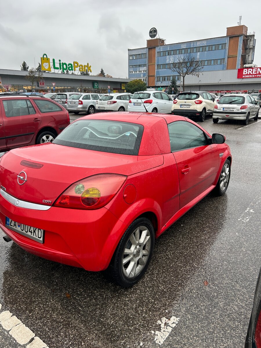 Opel tigra - 2