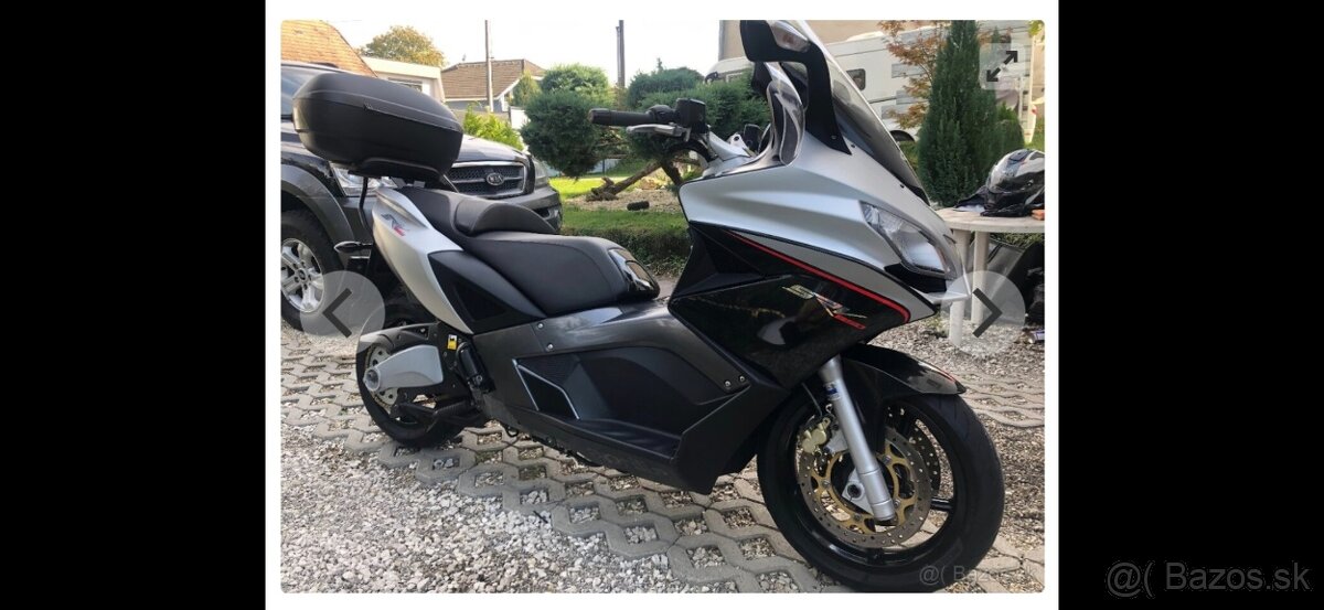 Aprilia srv 850 - 2