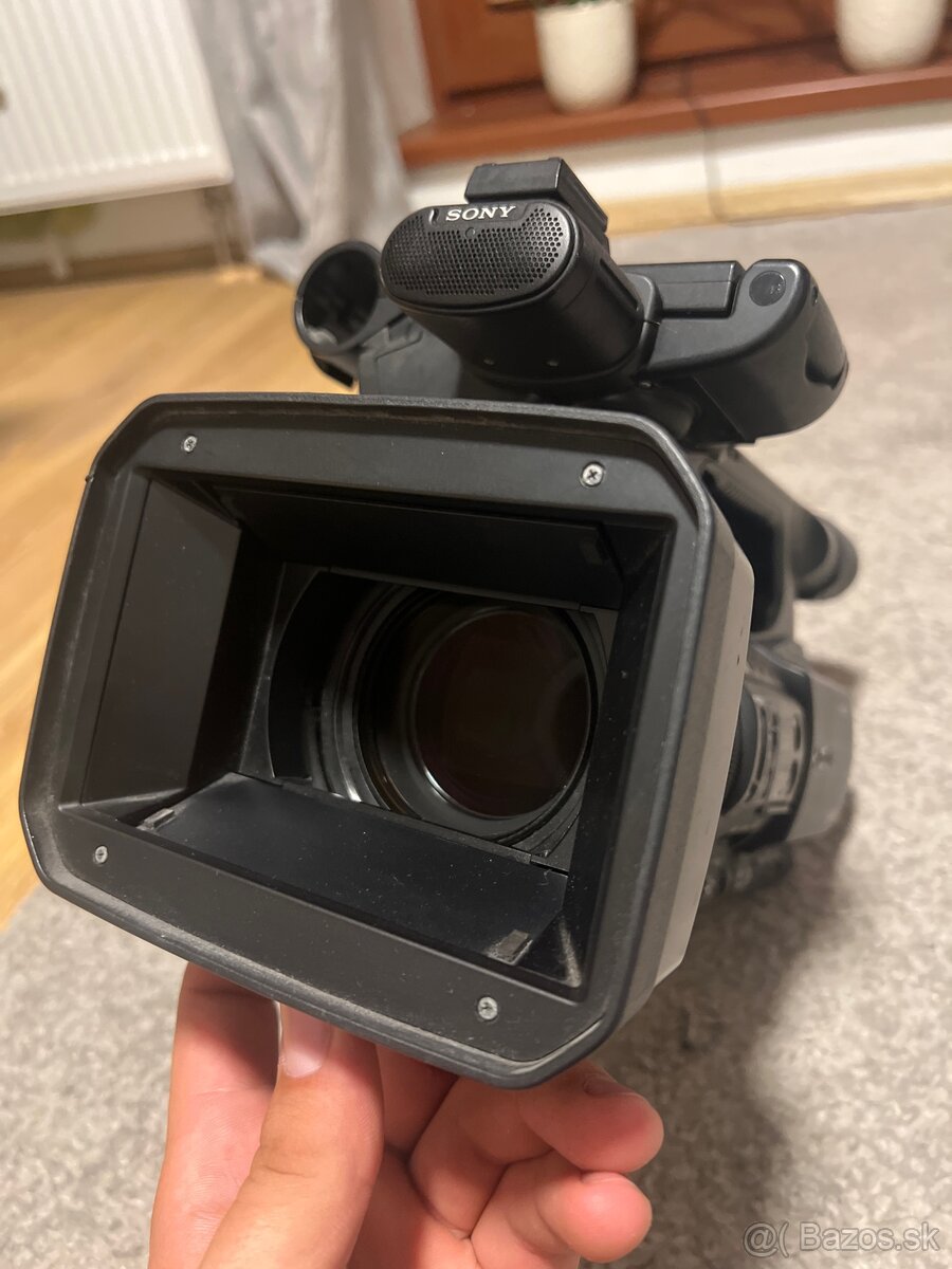 Sony HVR-Z5E - 2