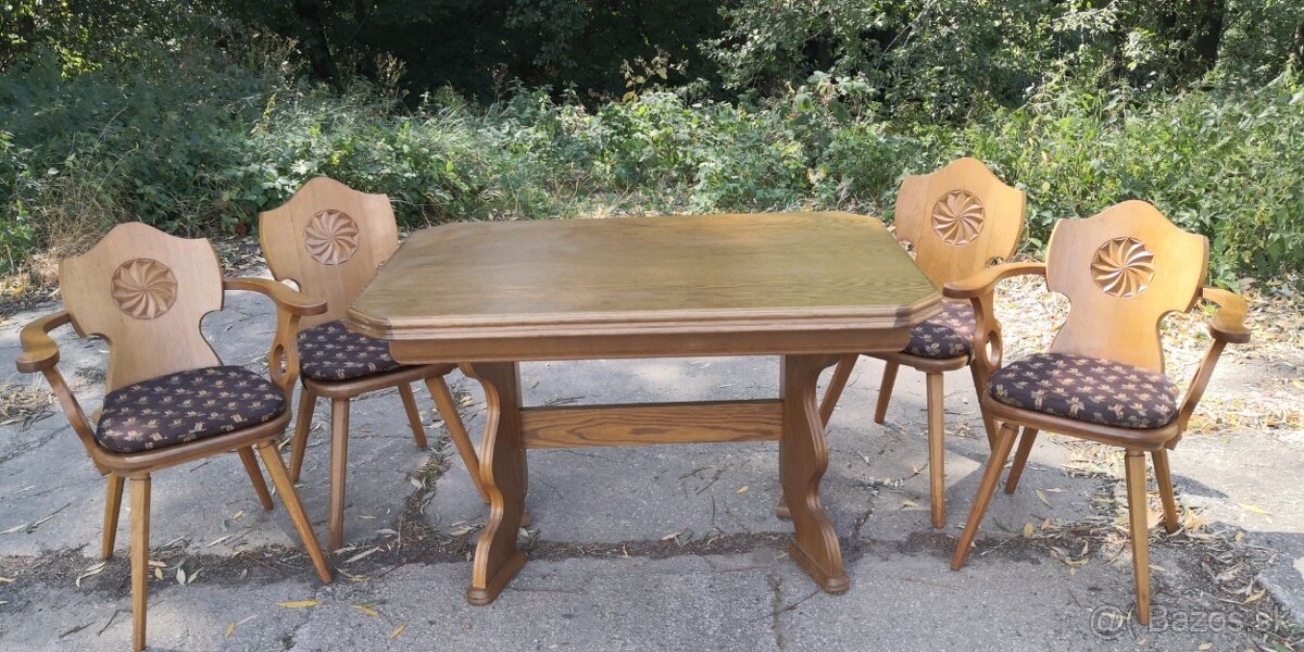 Masívny rozkladací stôl+4 stoličky - 2
