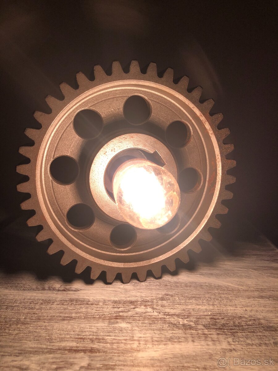 Industriálna lampa - ozubené koleso - 2