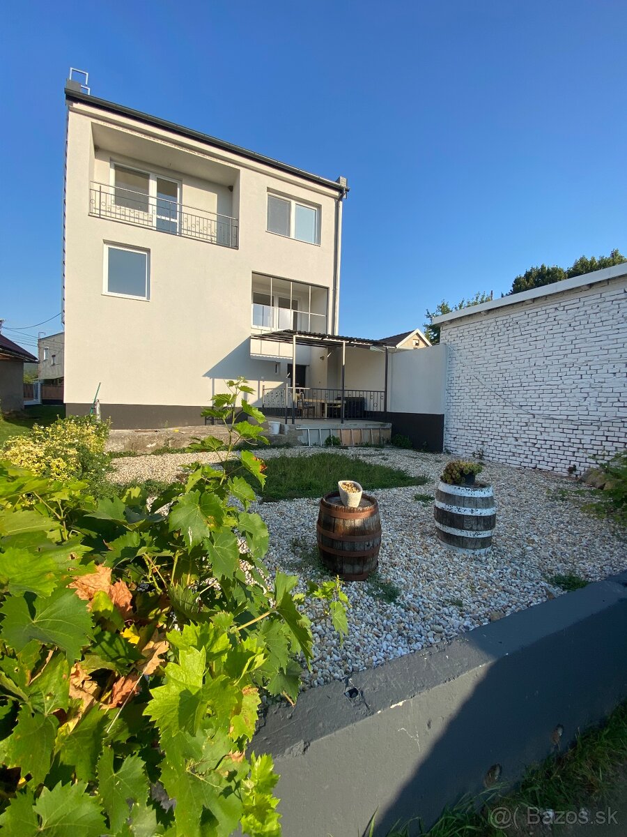 Rodinny dom na predaj - 2