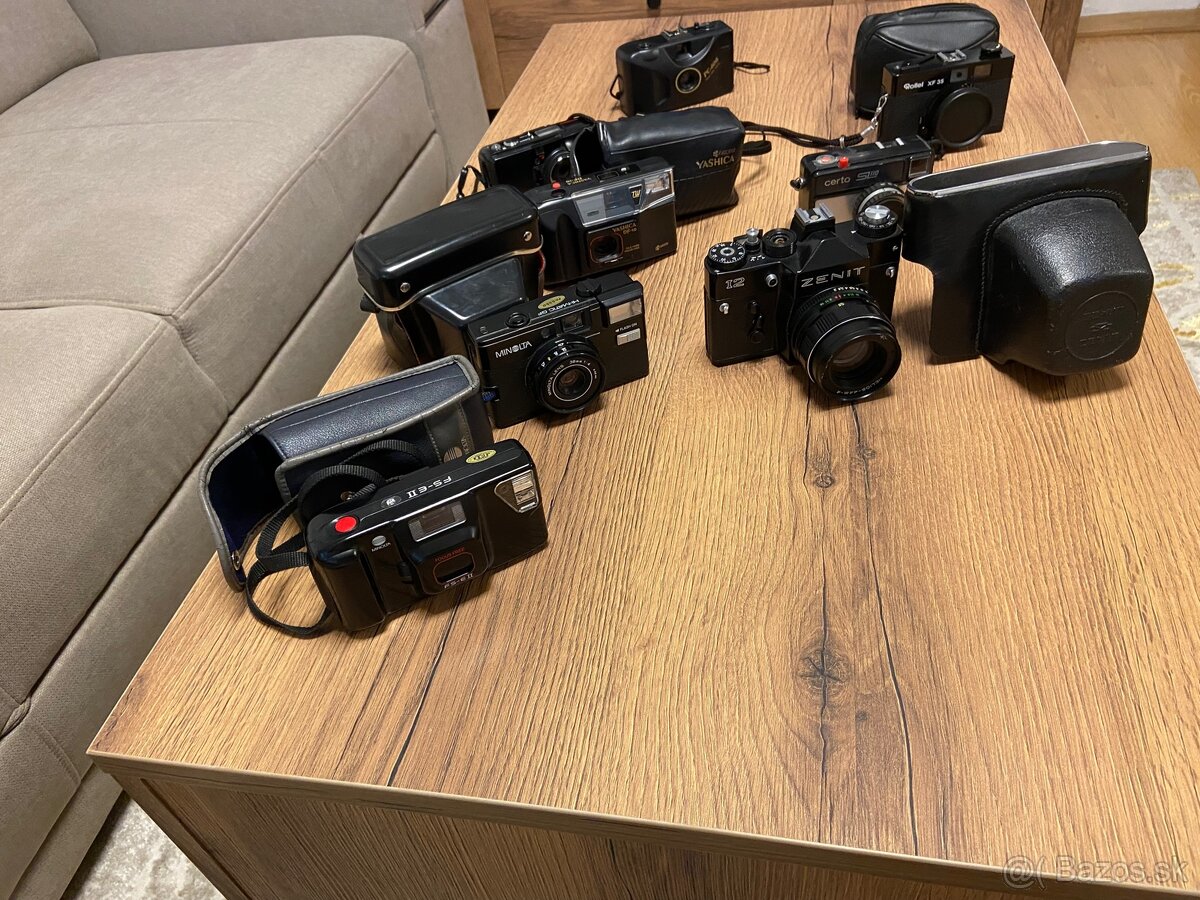 Retro fotoaparáty - 2