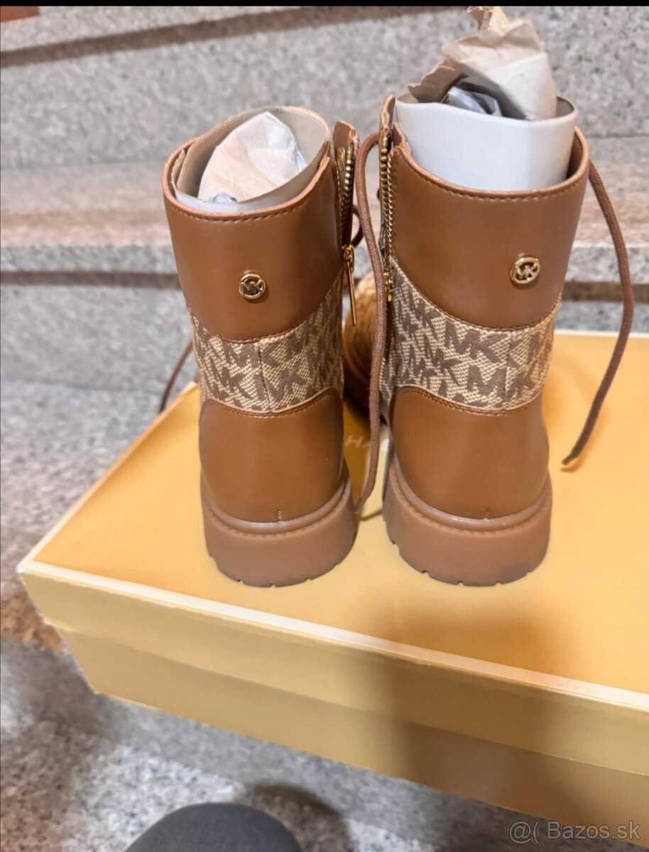 Michael kors čižmy - 2