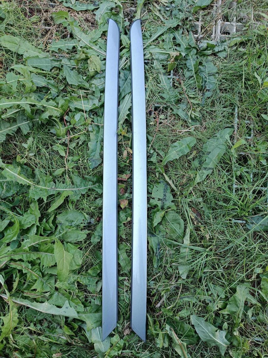 BMW X3 E83 lišty čelného skla - 2