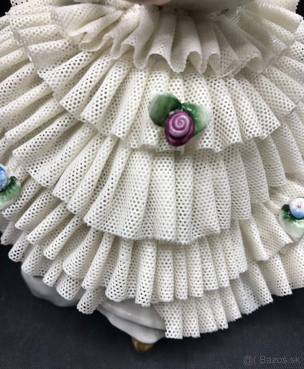 Grafenthal, dáma s krinolínou, Nemecko - 2