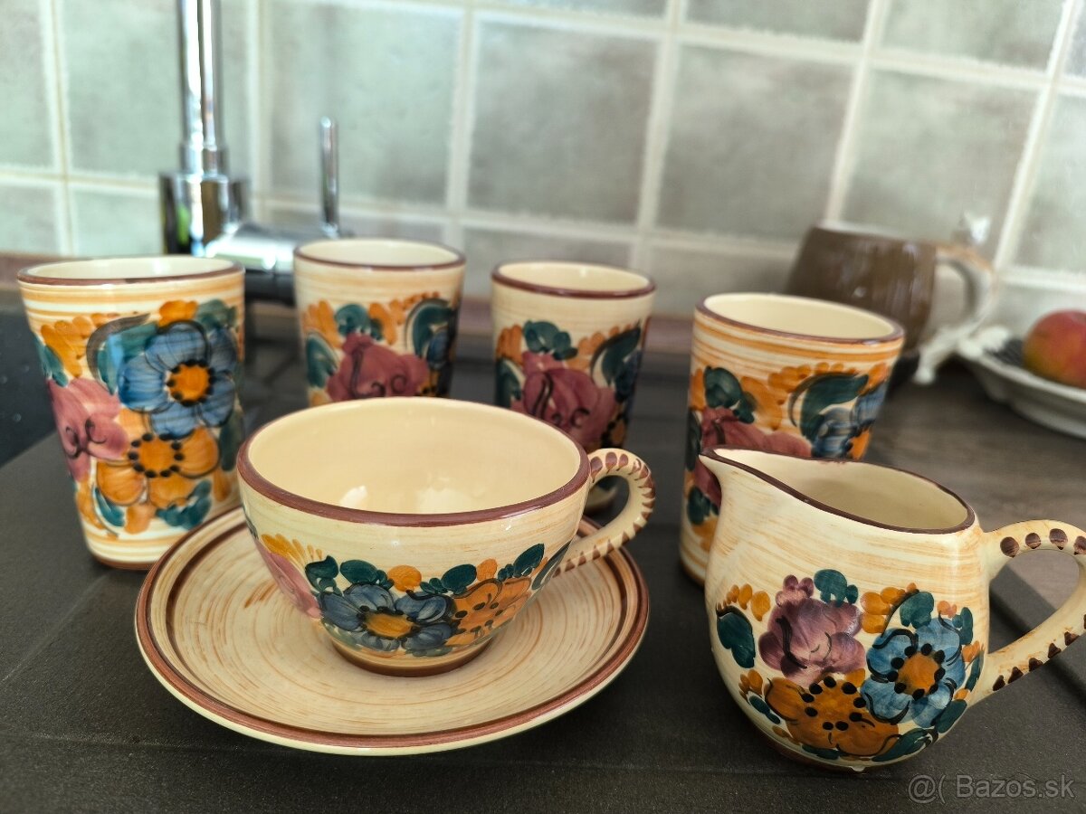 Keramické šálky a mliečnik - 2