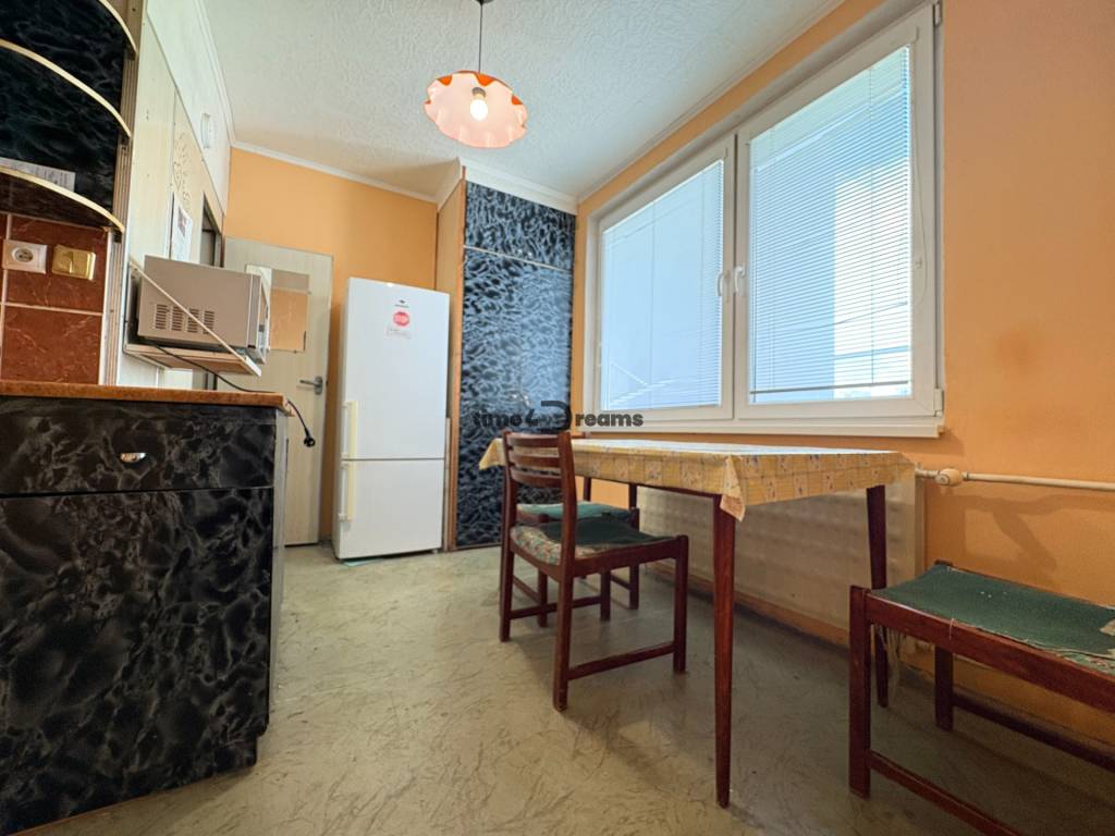 Na predaj: 3 izb.byt v CENTRE mesta + ŠATNIK + PIVNICA - 2