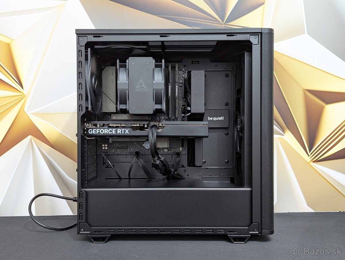 AMD RYZEN 5 9600X/RTX 5070/32GB RAM/500GB NVMe - 2