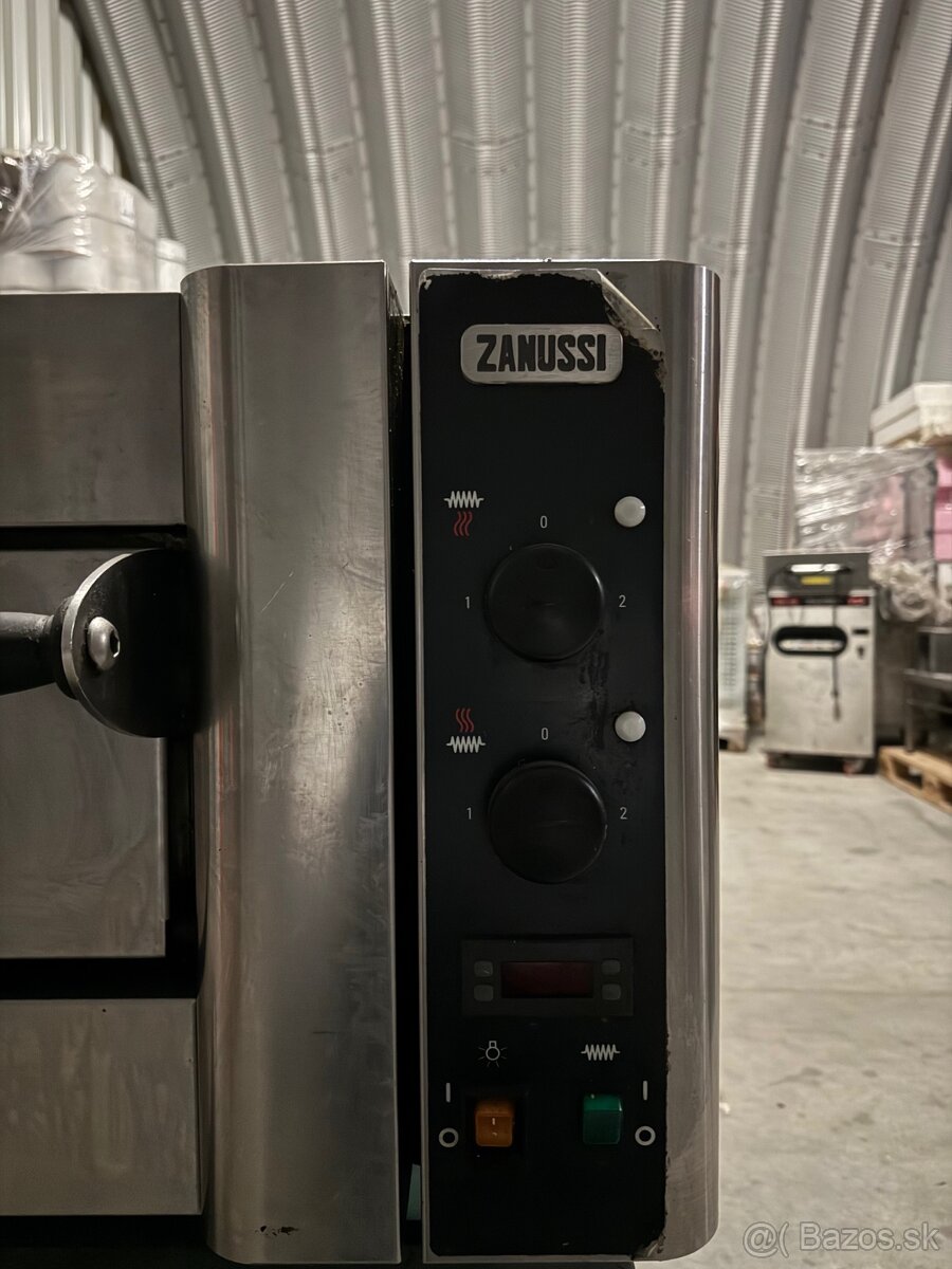 Pizza pece ZANUSSI PME430 a PIZZAGROUP ENTRY4 - 2