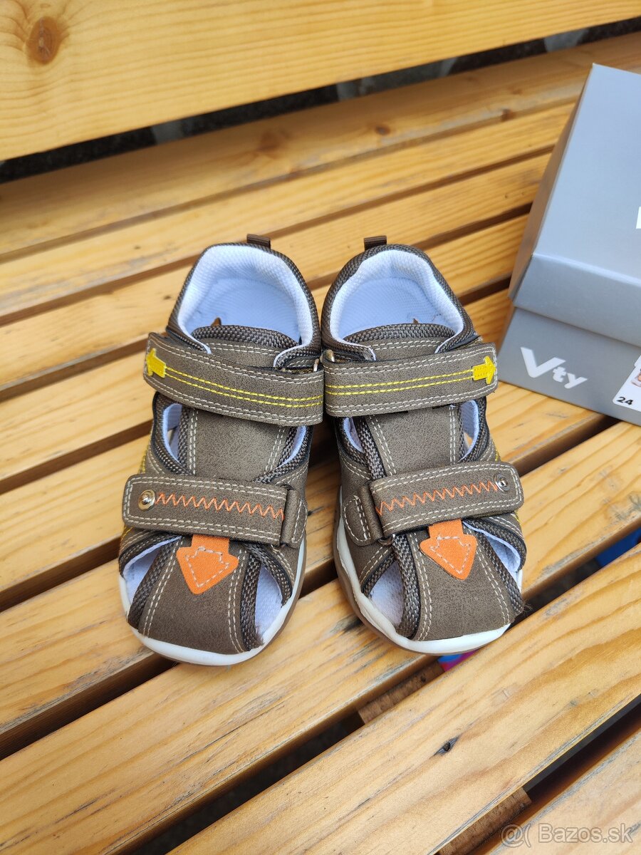 Chlapčenské sandále Vty - 2