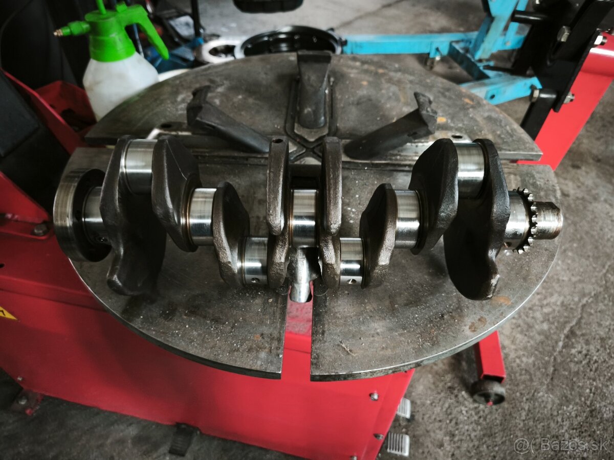 Kľuková hriadeľ 1,9 TDI BLS - 2