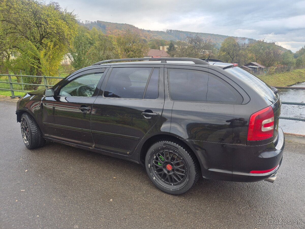 Skoda octavia 2.0tfsi 147kw manual - 2