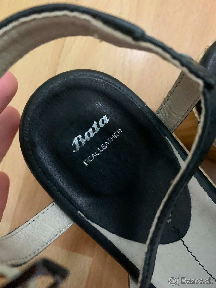 Kožené dámske sandále na platforme Baťa (veľ. 39) - 2