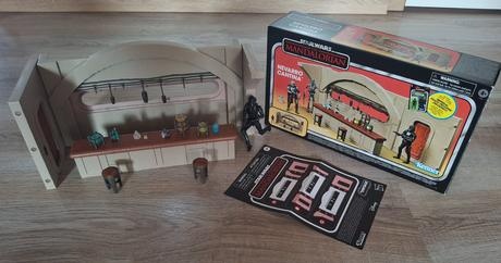 Sada Star Wars Mandalorian Hasbro Nevarro Cantina - 2