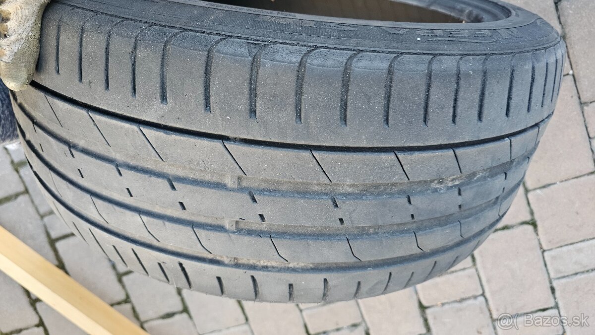 Pneumatika 255/40 ZR19 - 2