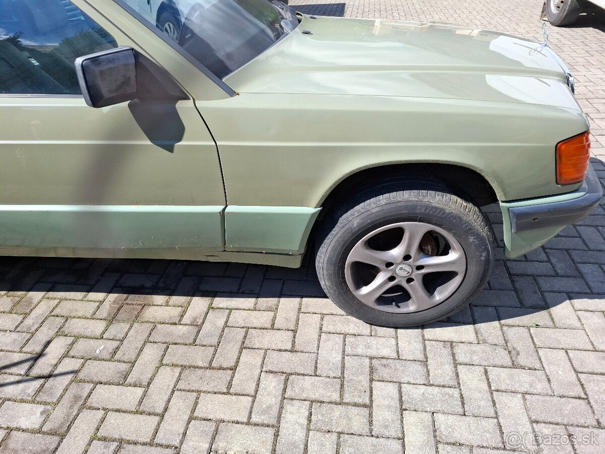 Mercedes benz 190 w201 - 2