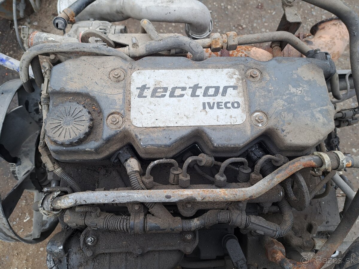 Predám motor z Iveka - 2