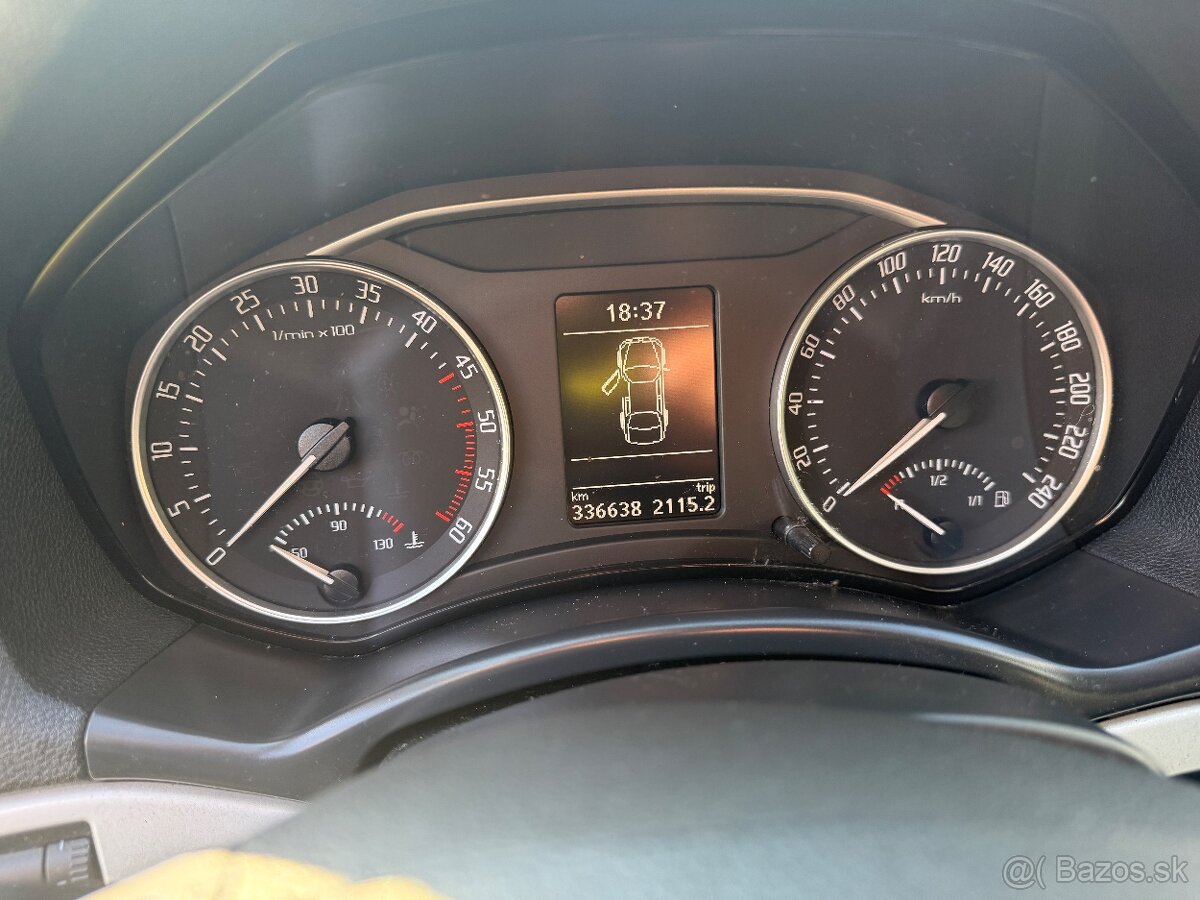 Octavia 2.0tdi 4x4 - 2