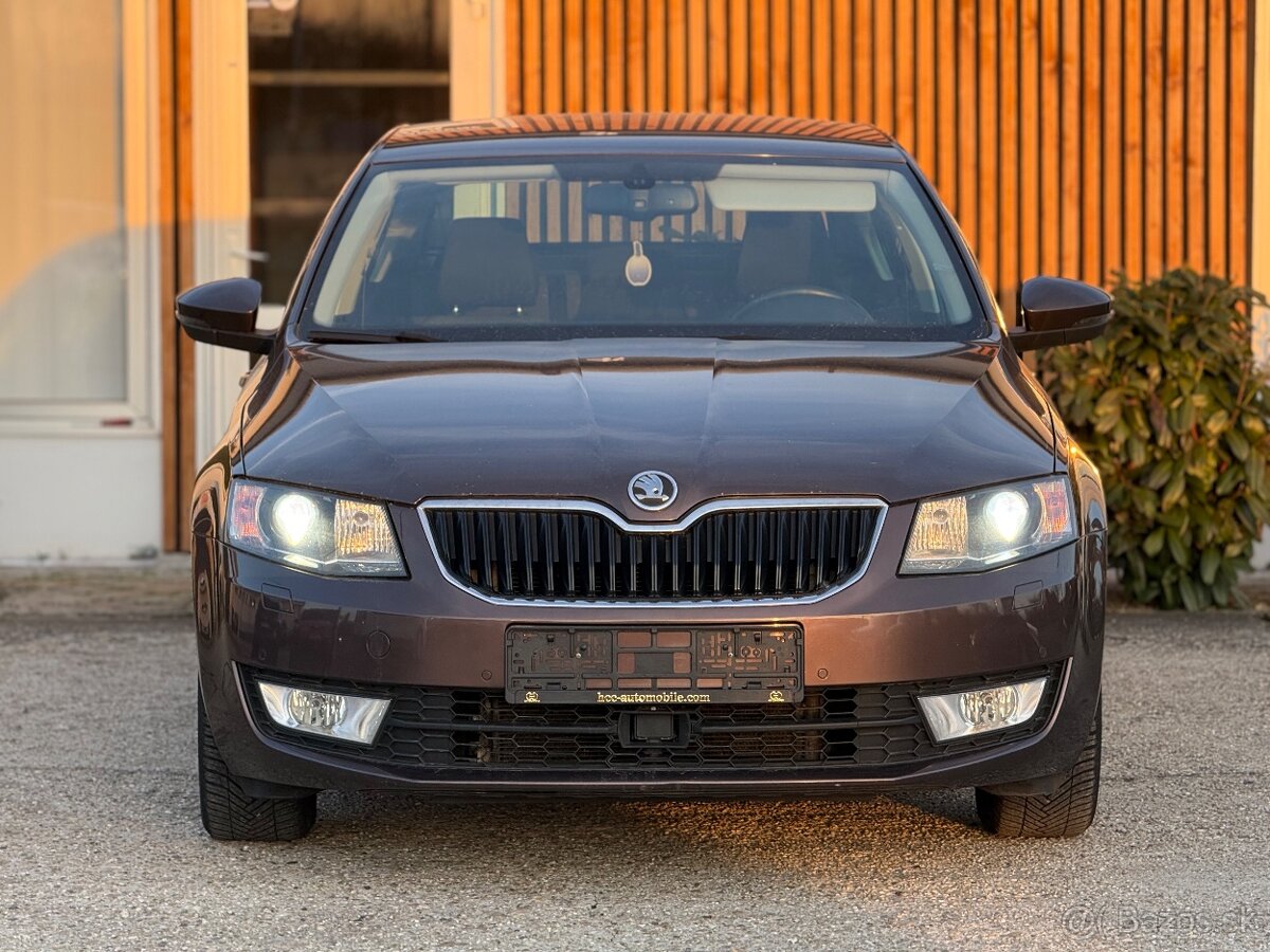 Škoda Octavia III Combi 1.4TSI DSG - 2