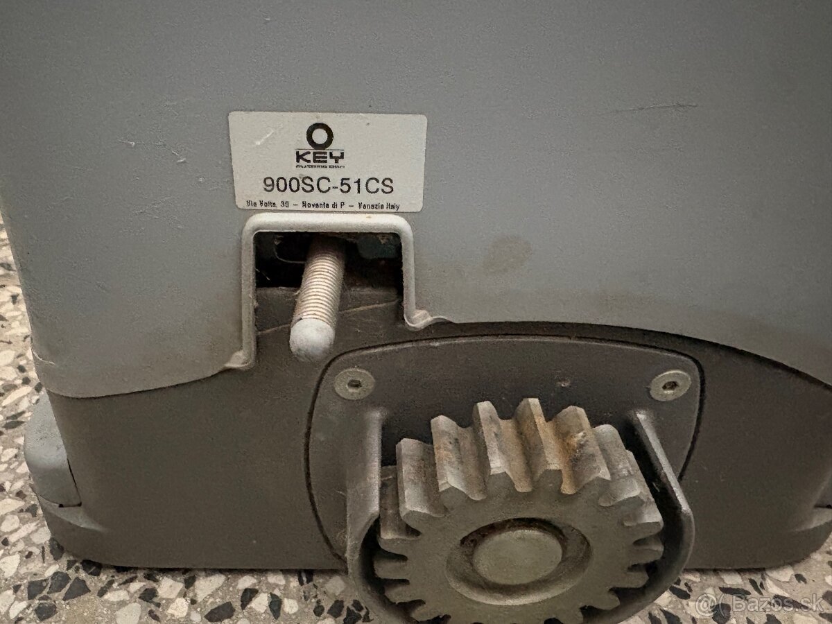 Motor KEY na posuvnú bránu - 2