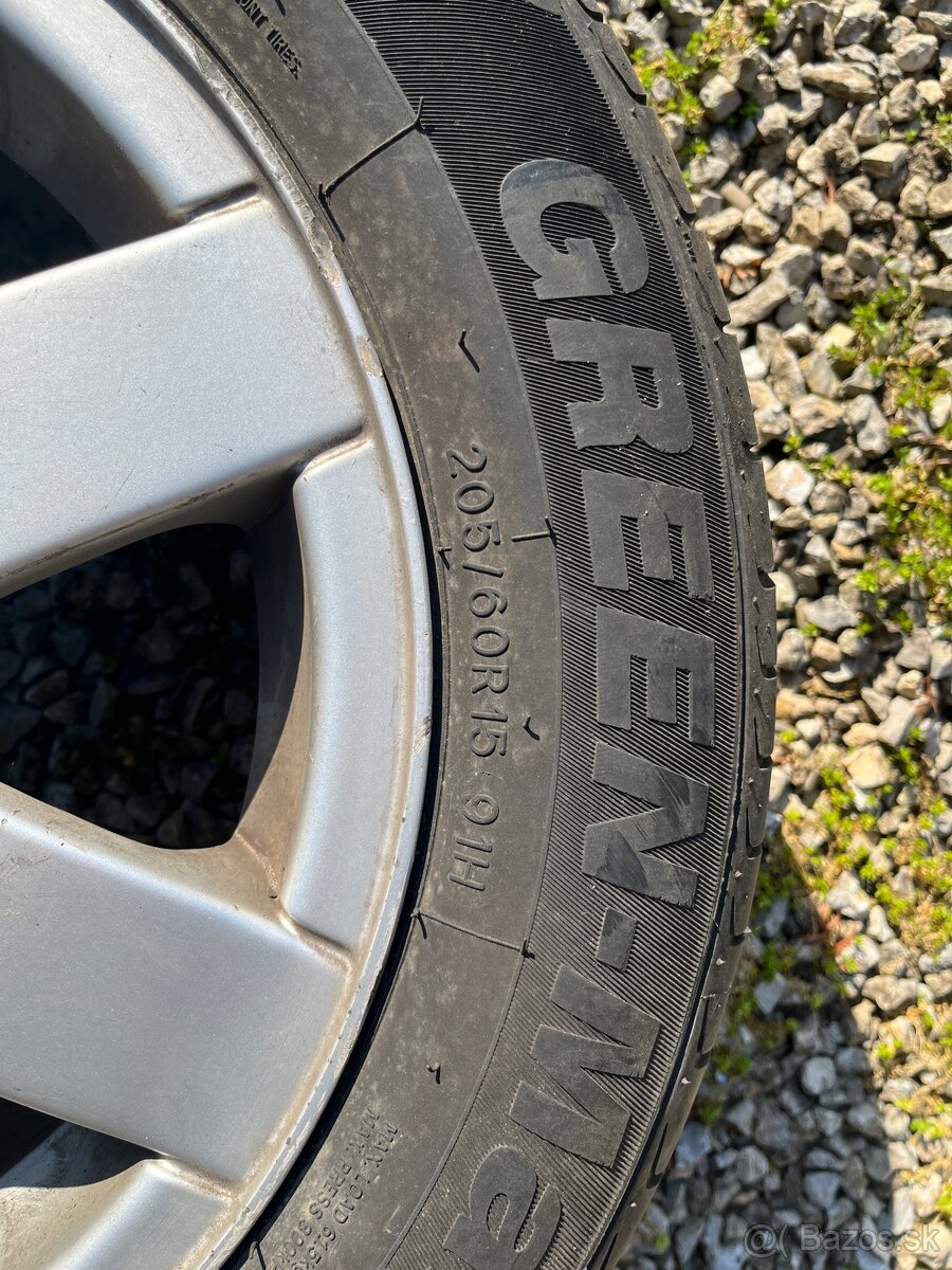 Vw 205/60 r15 - 2