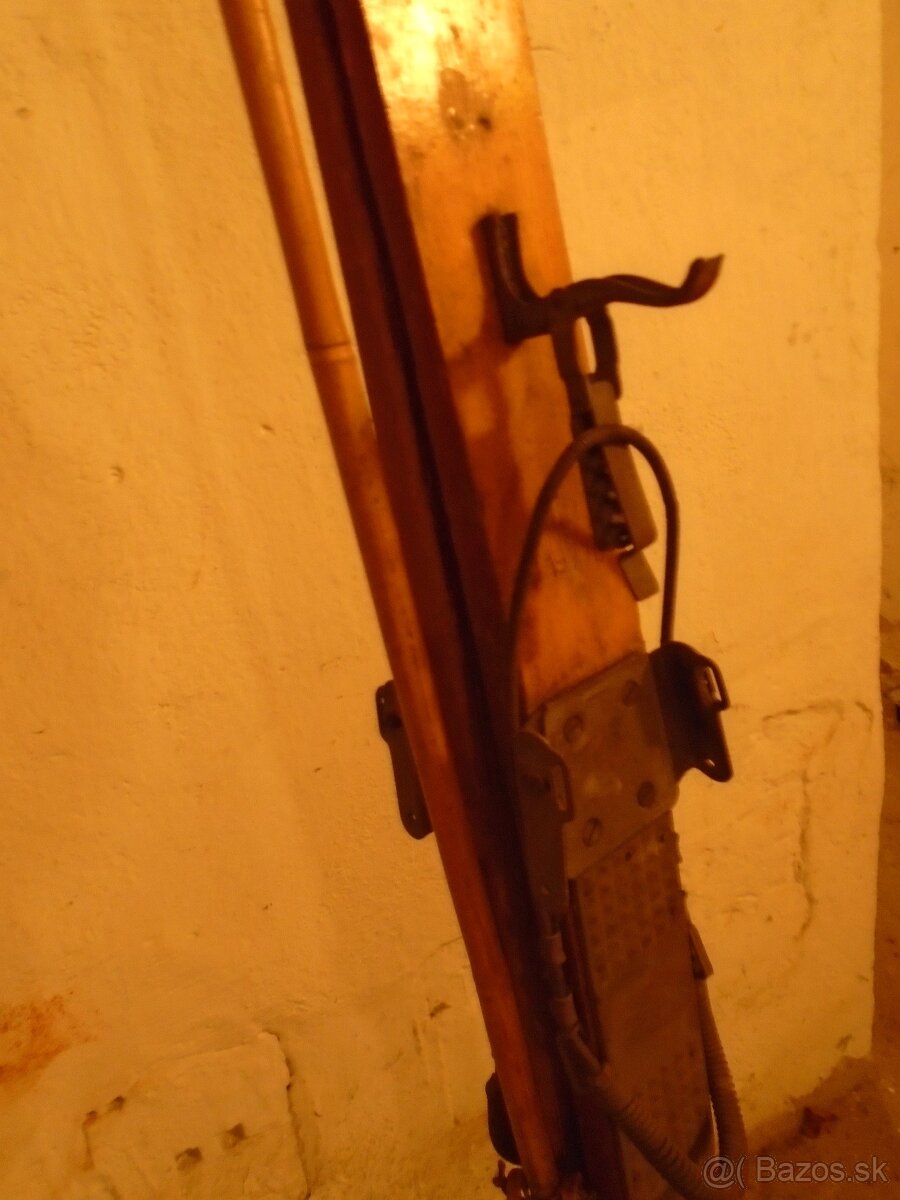 Staré lyže - 2