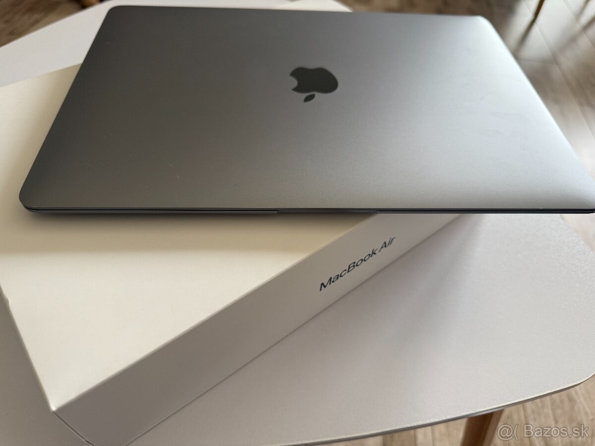 MacBook Air 13 M1, 2020, 256GB - 2