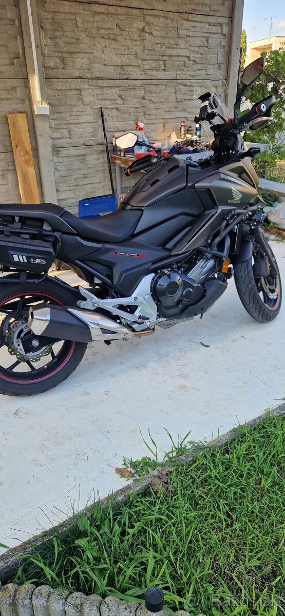 Honda nc 750xA - 2