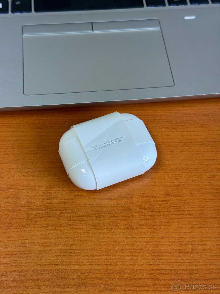 AirPods Pro 3 USB C - nové, rok záruka - 2