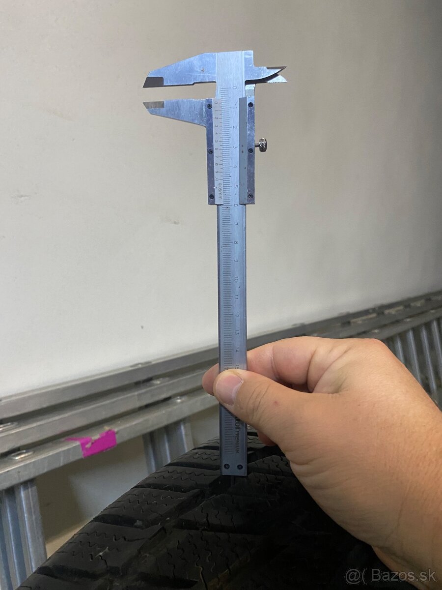 MATADOR MP92 SIBIR SNOW 205/50 R17 - 2