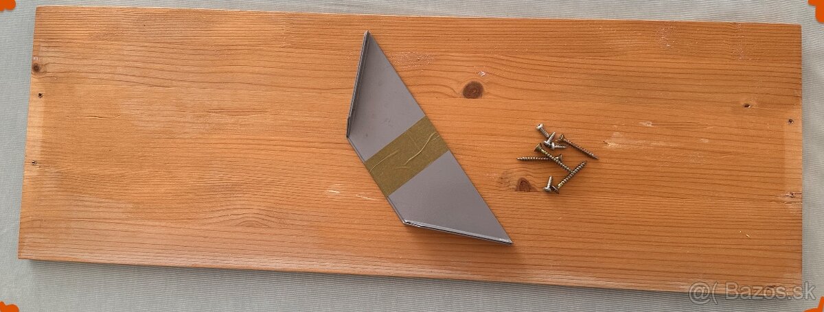 Ikea závesná polička Fabian za 10eur - 2