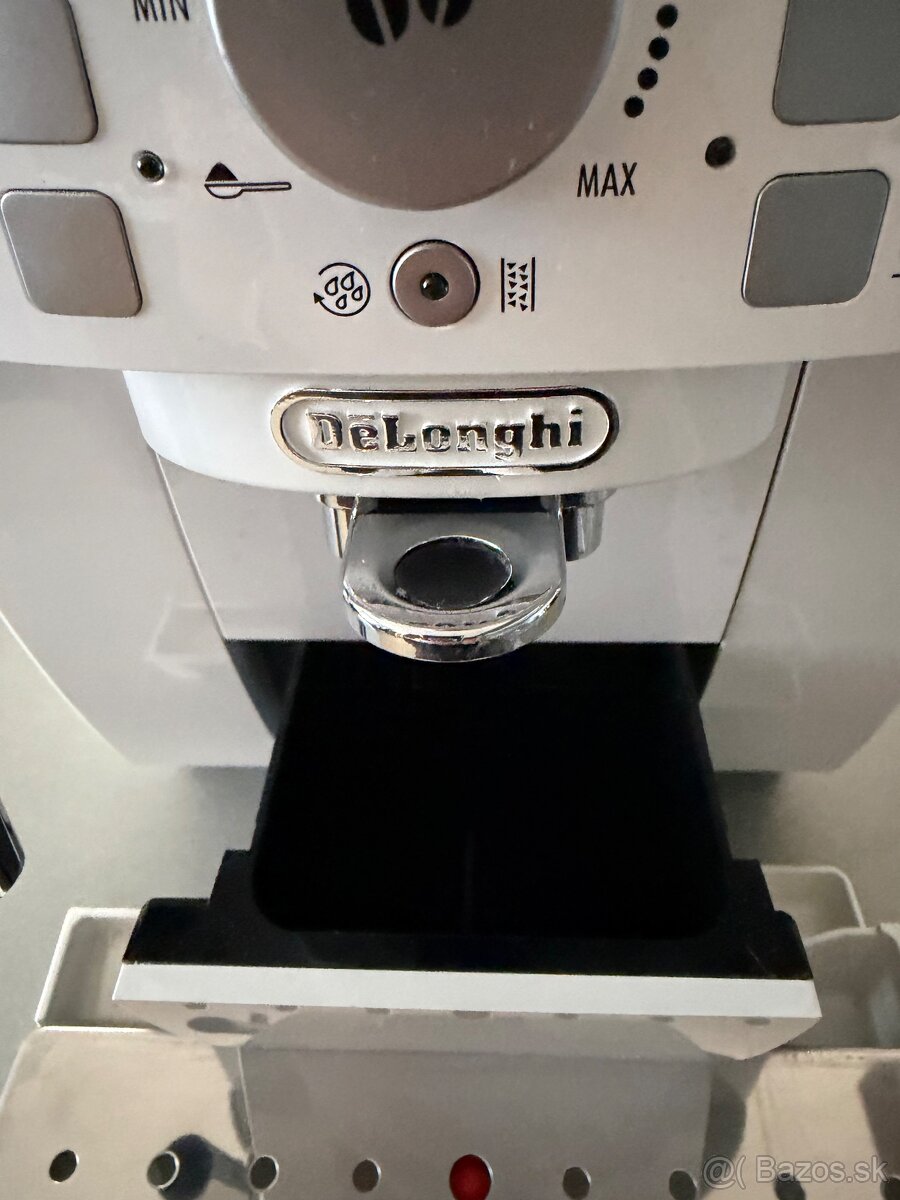 Kávovar De’longhi - 2