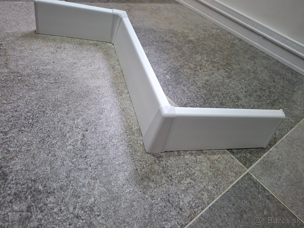 Predám biele kompozitné soklove lišty - 2
