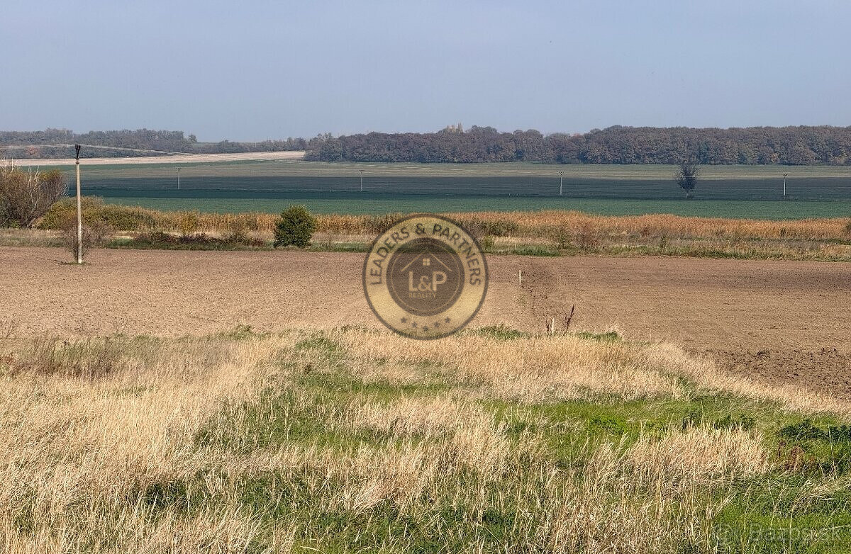 Na predaj 2 pozemky v obci Košolná - 2