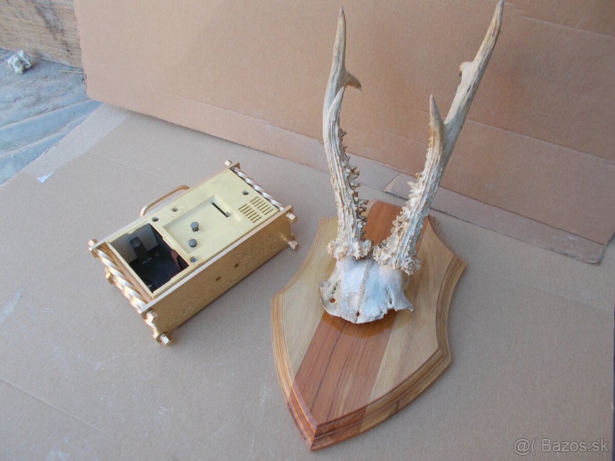 Predam Retro hodiny - Srncia trofej - 2