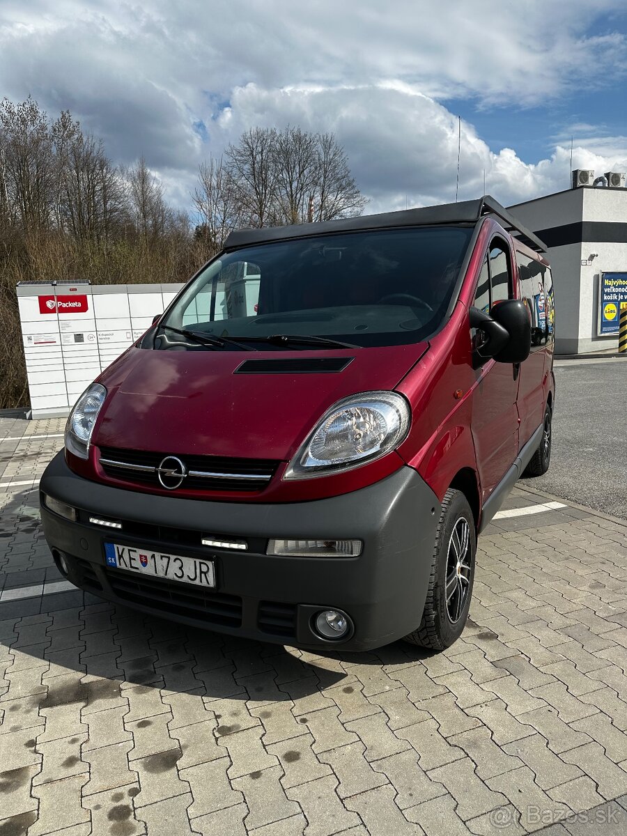 Opel Vivaro 1.9 TDTI - 2
