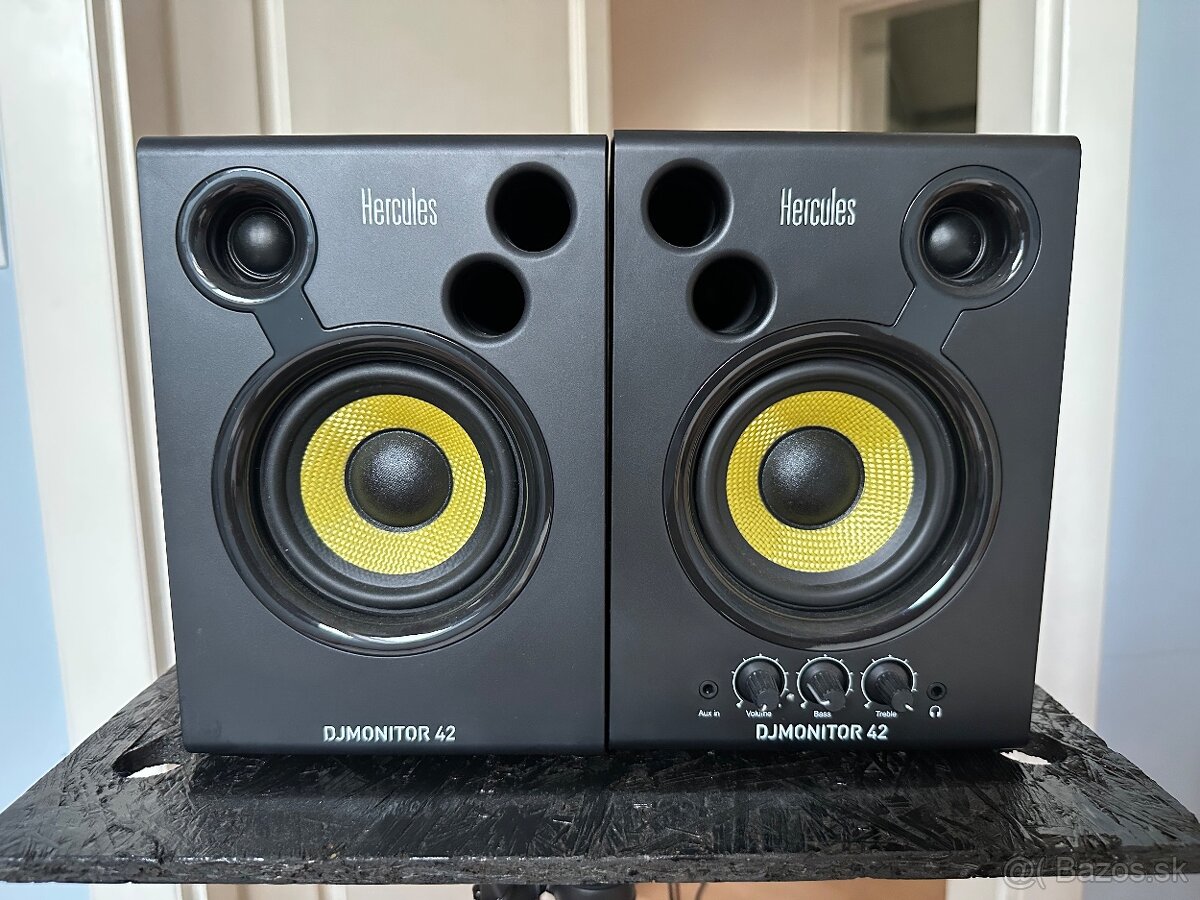 Hercules DJMonitor 42 – aktívne štúdiové/DJ monitory (2 ks) - 2