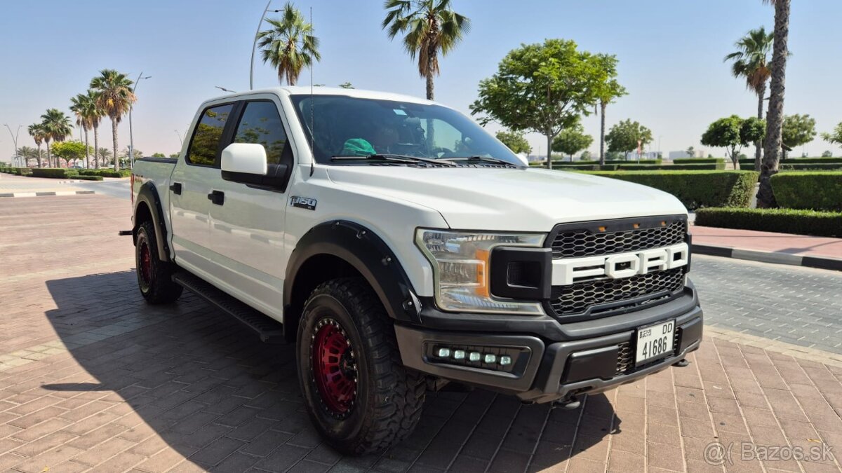 Upravený FORD F150 XL 4x4 V8 (09/2019) – 395 hp