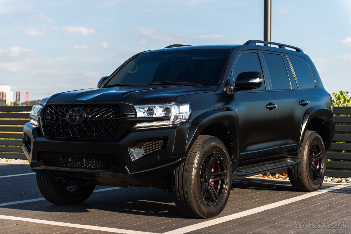 Toyota Land Cruiser 200