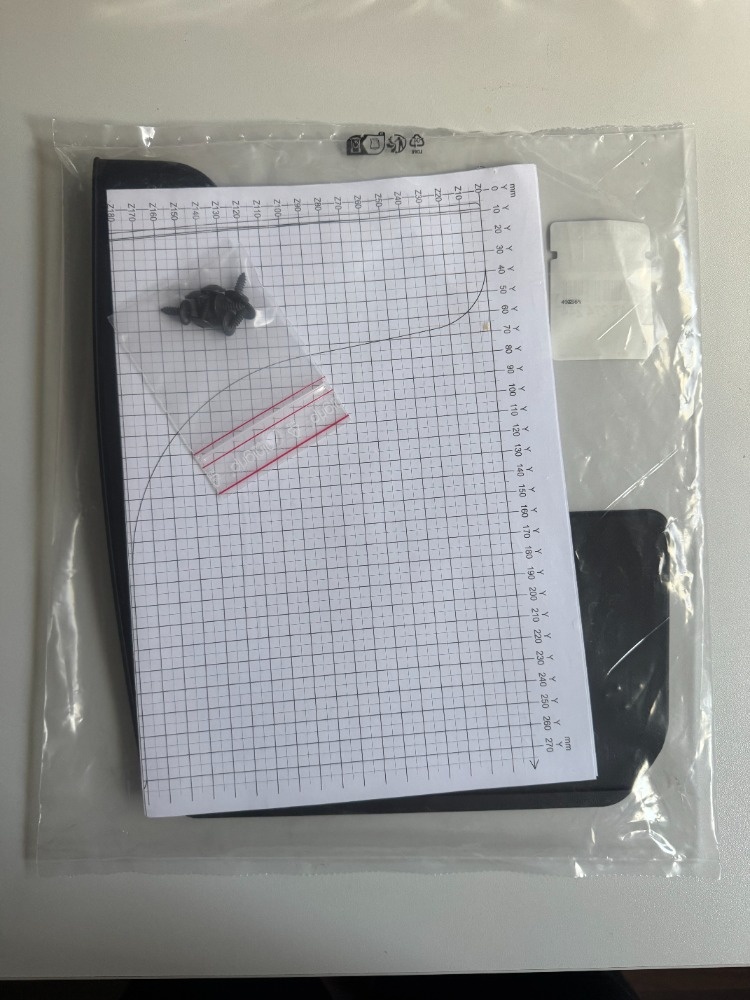 Renault univerzalne zastierky, sada 2 kusov - 2