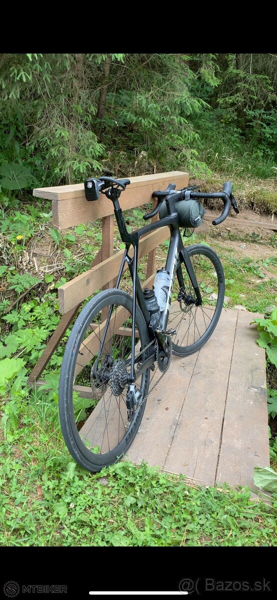 Trek Madone SL 6 AXS Gen 8 XL 2025 (wattmeter v cene) - 2