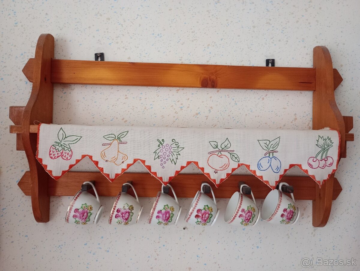 Drevená polička - 2