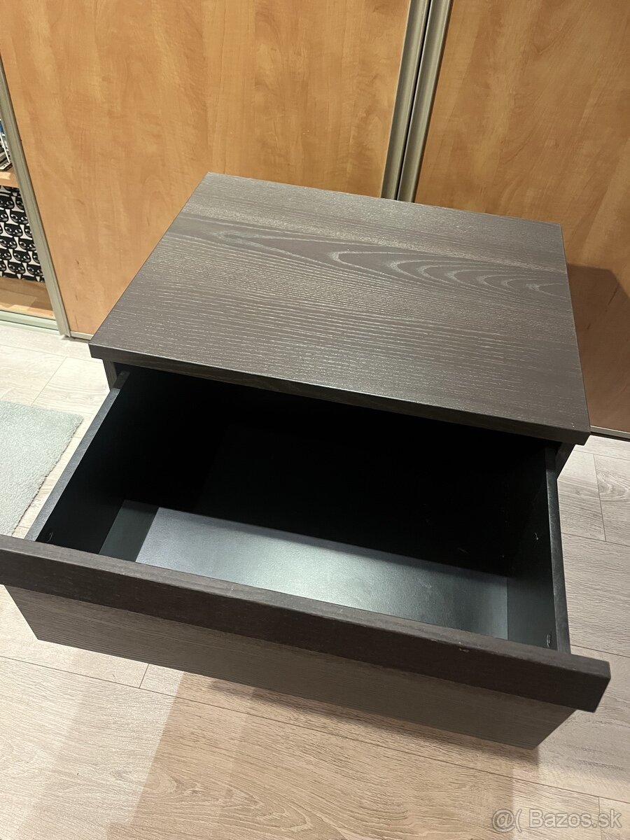 Predám 2x väčší nočný stolík / menšiu komodu - 2