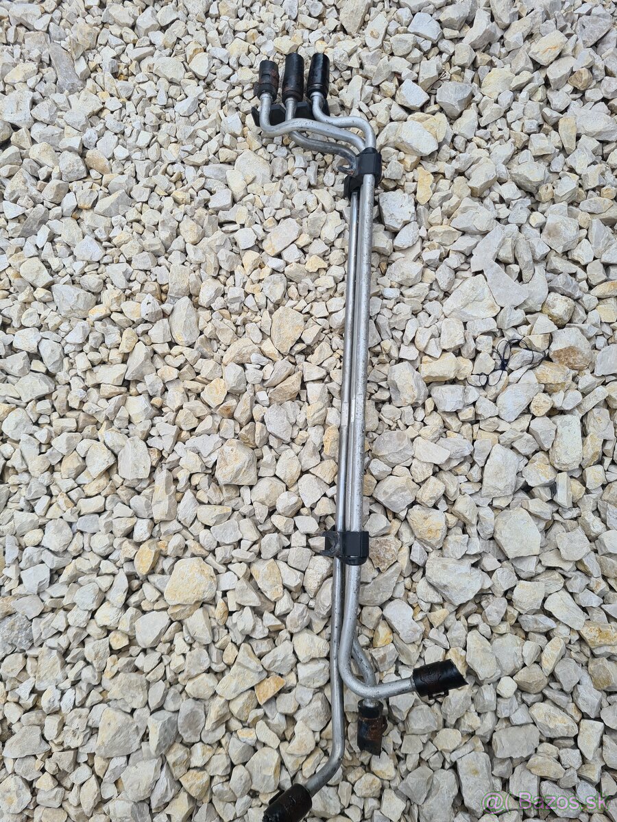 Naftové hadice 2.0 tdi, 103 kW - 2