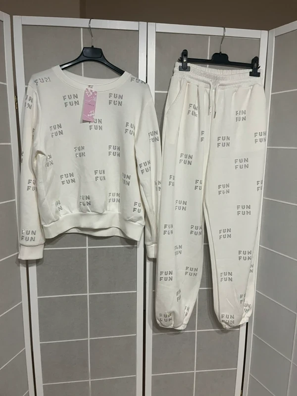 Dámska tepláková súprava - 2