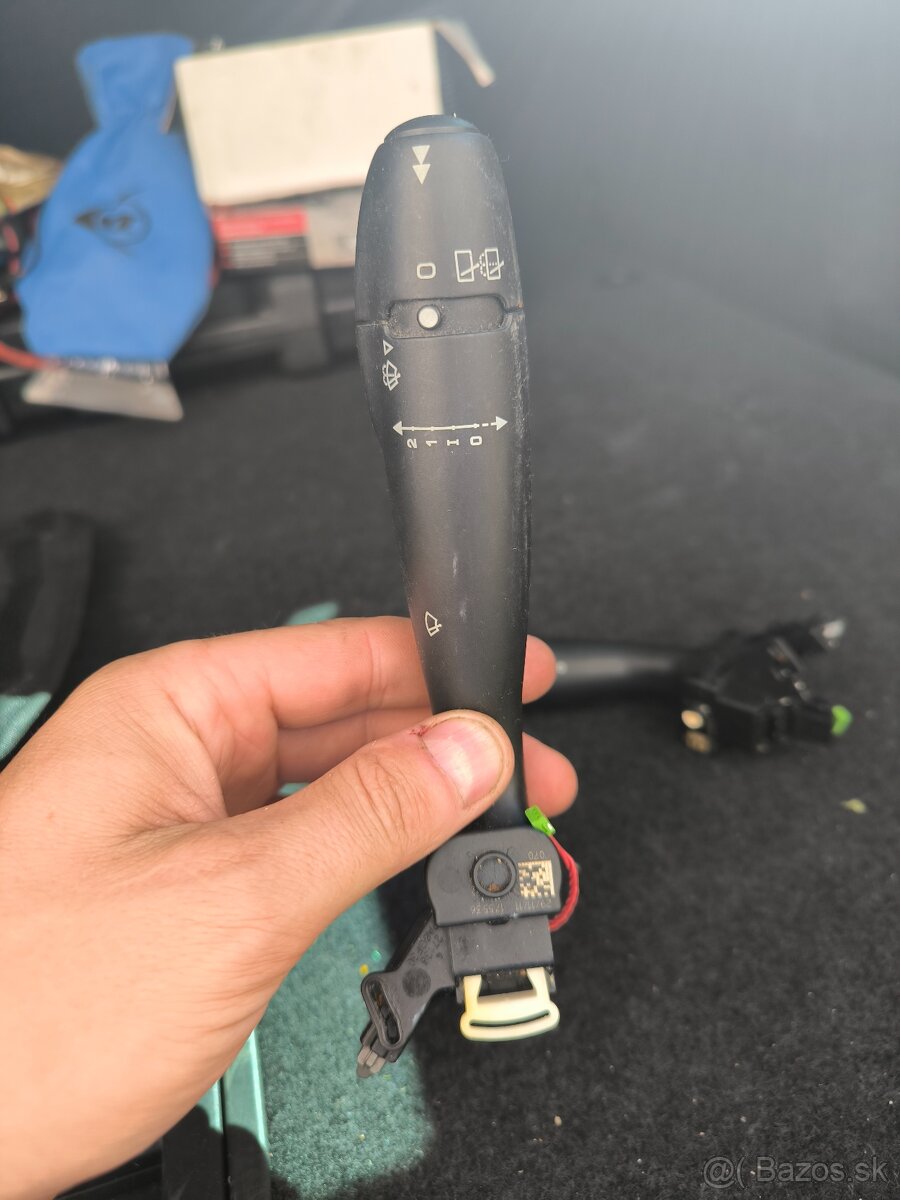 Páčky smerovky , stierače Peugeot 308 - 2