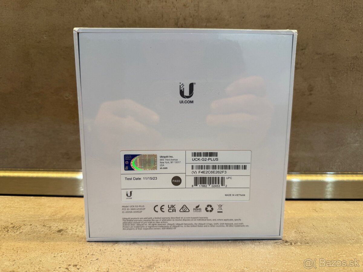 Ubiquiti Cloud Key+ G2 controller - 2