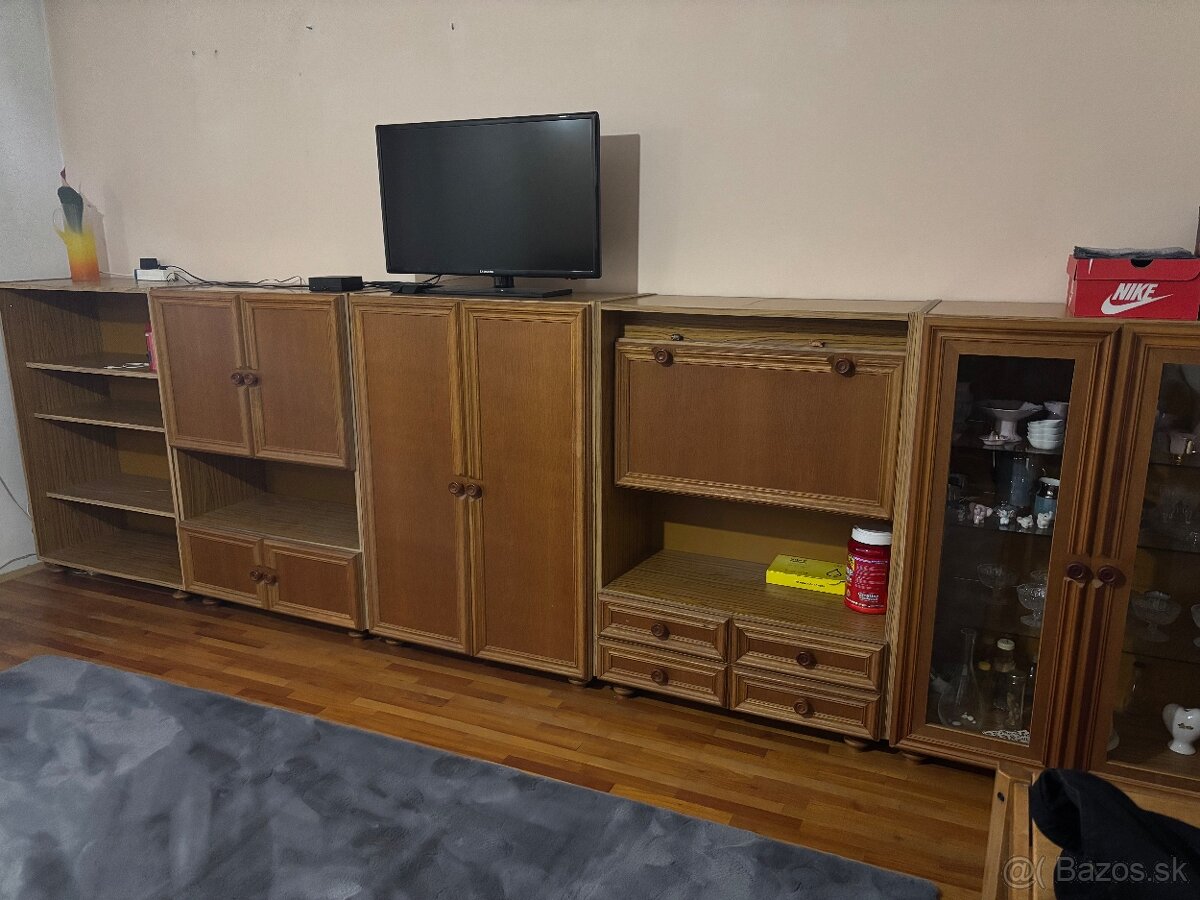 Za odvoz obývacia stena - rezervované - 2